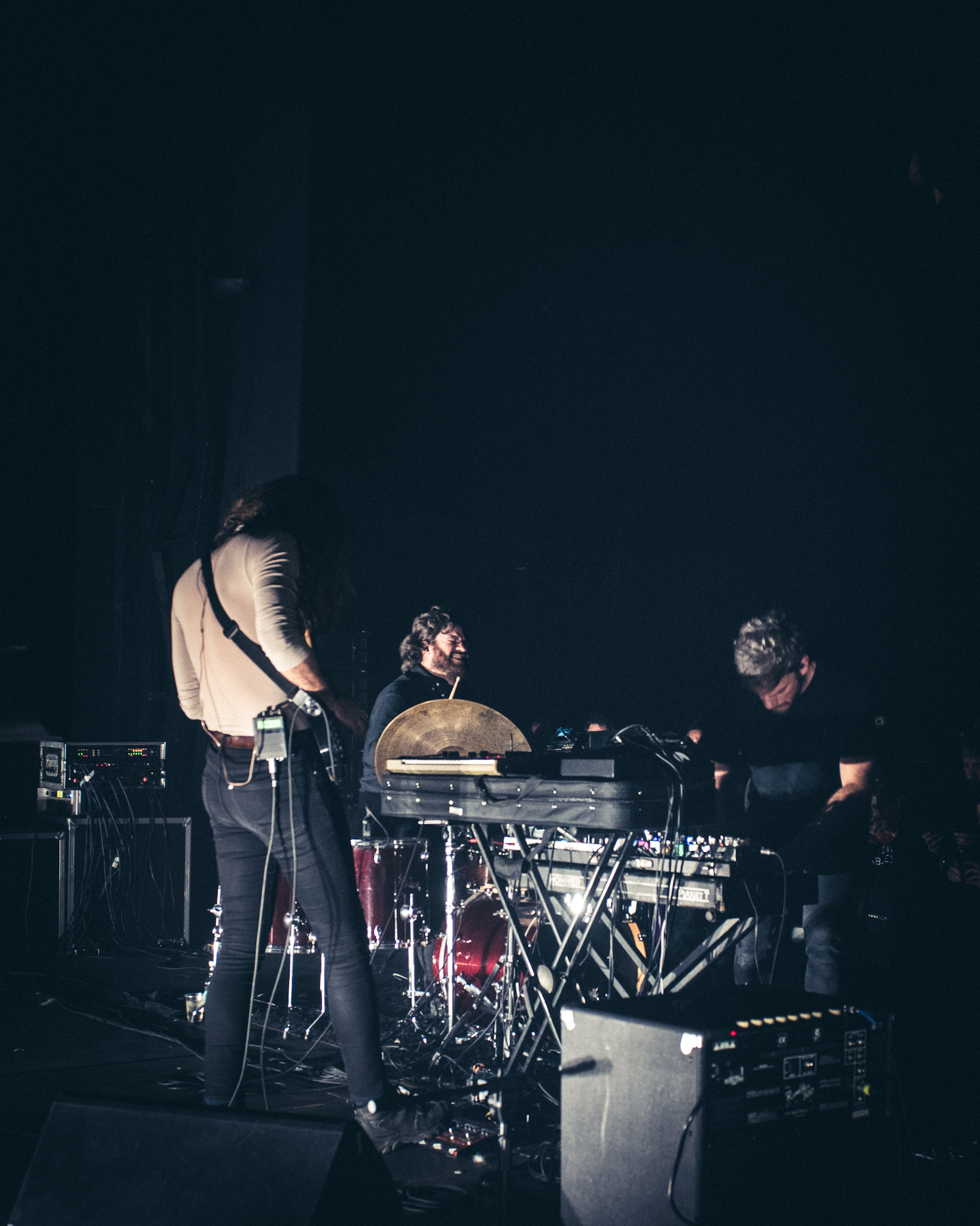 Sistemas Inestables - Lanzamiento "Homines"